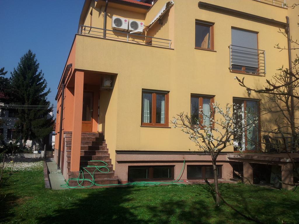Apartman Maksimir Lux Zagreb-145M2 ภายนอก รูปภาพ