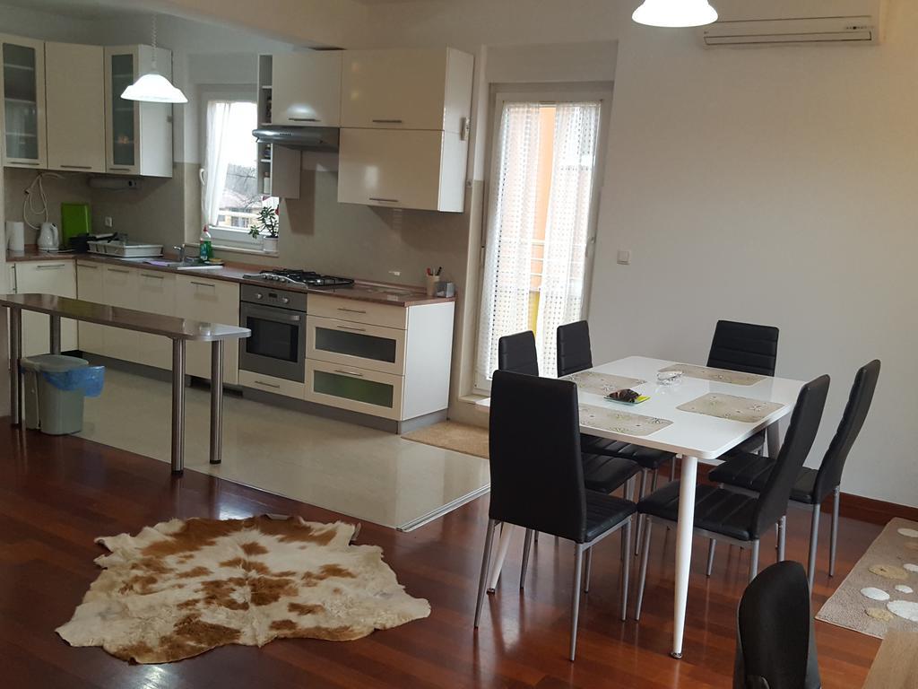 Apartman Maksimir Lux Zagreb-145M2 ภายนอก รูปภาพ