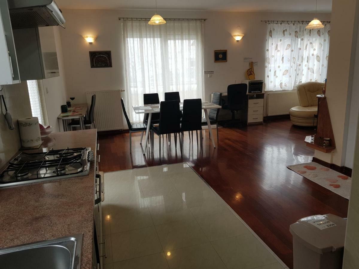 Apartman Maksimir Lux Zagreb-145M2 ภายนอก รูปภาพ